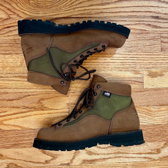 Danner Light II Mens Boots 9.5 Brown Excellent Condition main image 10